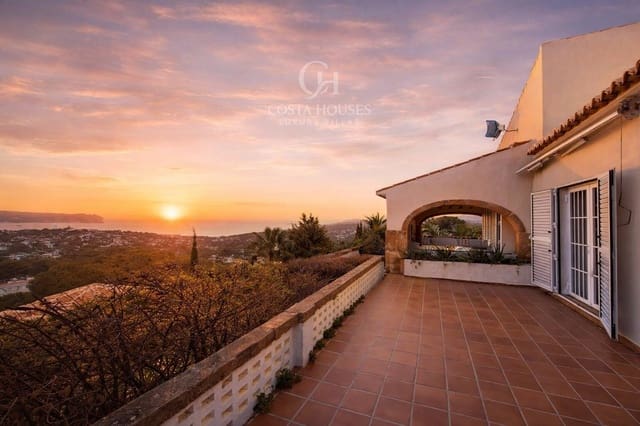 Chalet de 8 habitaciones en Cap Martí - El Tossalet - Pinomar, Javea / Xàbia en venta con piscina garaje - 2.350.000 € (Ref: 9674169)