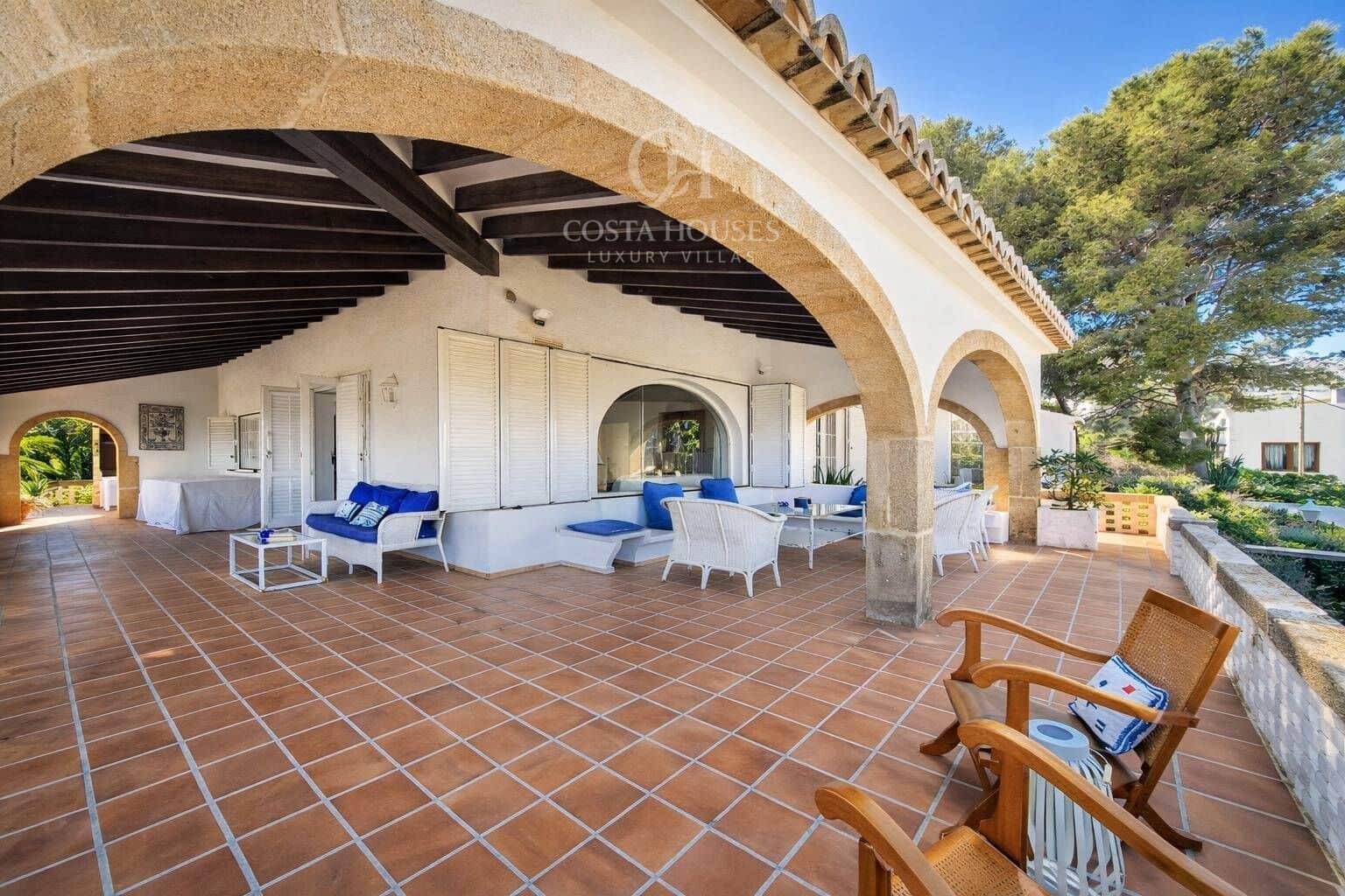 Chalet de 8 habitaciones en Javea / Xàbia en venta con piscina garaje - 2.350.000 € (Ref: 9674169)