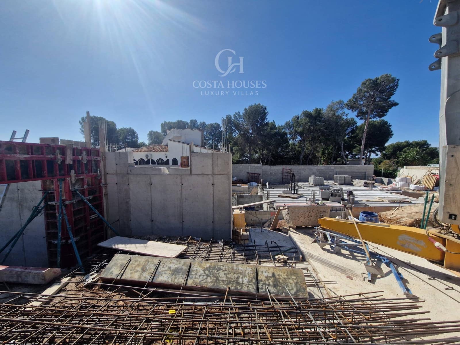 5 bedroom Villa for sale in Moraira with pool garage - € 2,495,000 (Ref: 9674170)