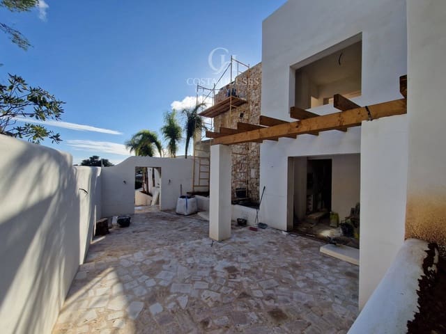 5 makuuhuone Huvila myytävänä paikassa Moraira, Teulada-Moraira mukana uima-altaan 
autotalli - 2 395 000 € (Ref: 9719889)