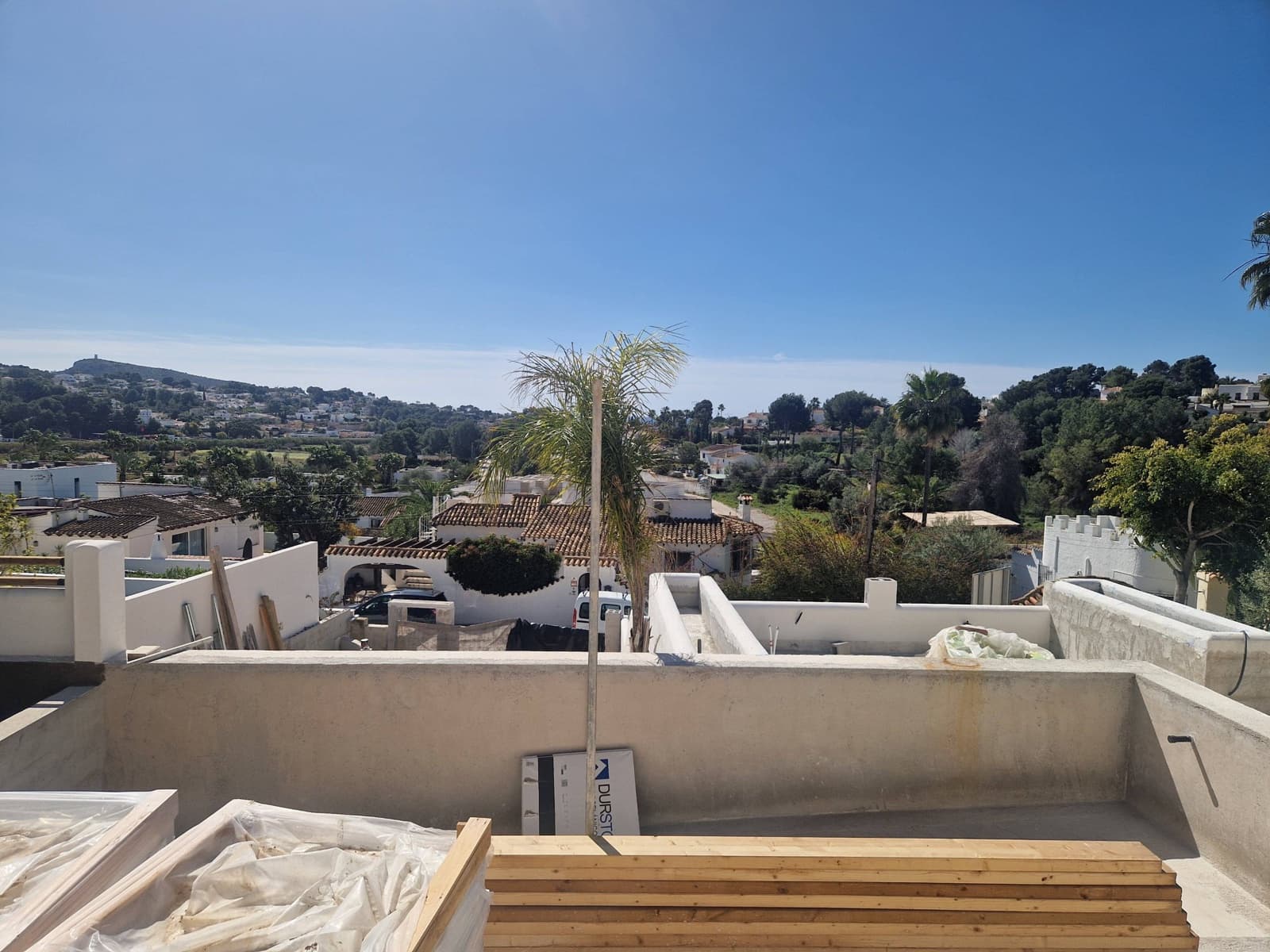 5 bedroom Villa for sale in Moraira with pool garage - € 2,395,000 (Ref: 9719889)