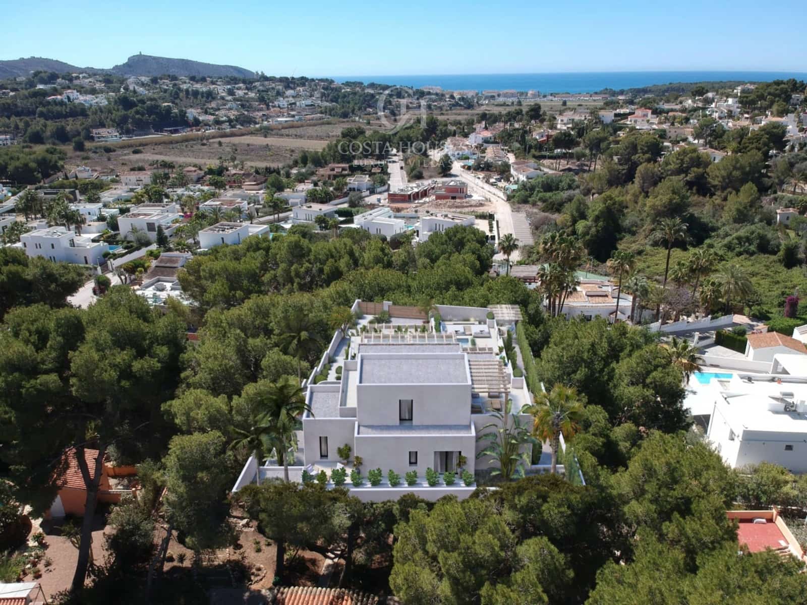 5 bedroom Villa for sale in Moraira with pool garage - € 2,395,000 (Ref: 9719889)