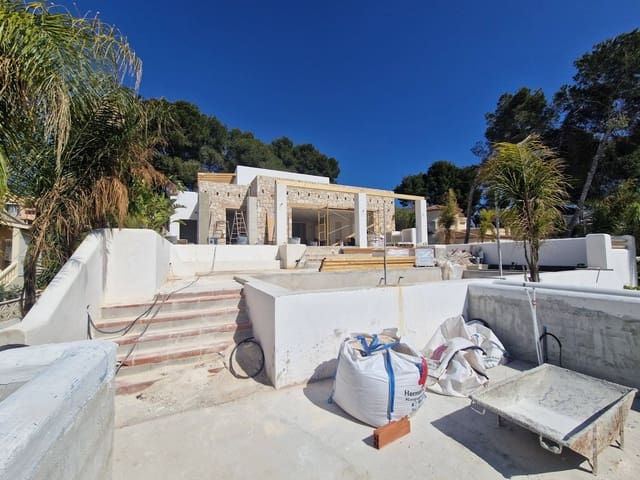 5 soveværelse Villa til salg i Moraira, Teulada-Moraira med swimmingpool garage - € 2.395.000 (Ref: 9719889)