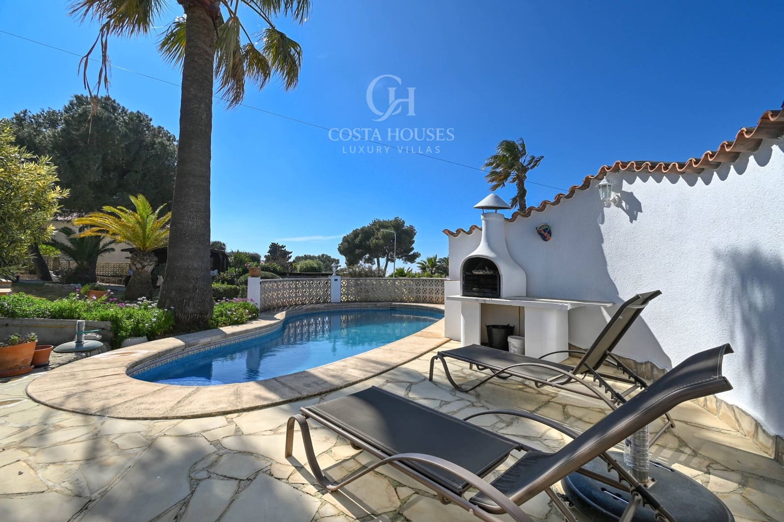 2 bedroom Villa for sale in Javea / Xabia with pool garage - € 900,000 (Ref: 9732069)