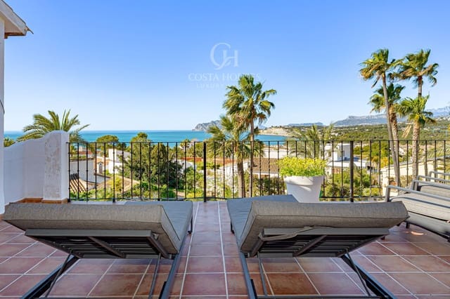 4 makuuhuone Huvila myytävänä paikassa Moraira, Teulada-Moraira mukana uima-altaan 
autotalli - 2 690 000 € (Ref: 9741715)