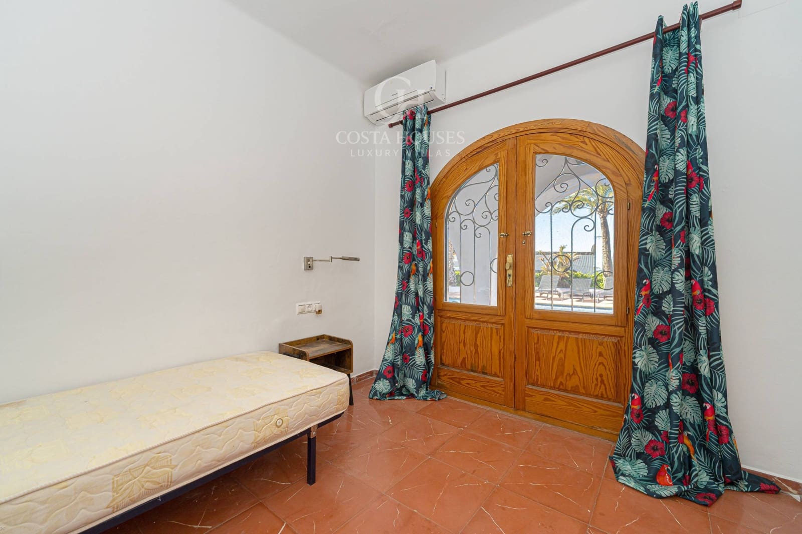 4 makuuhuone Huvila myytävänä paikassa Moraira mukana uima-altaan 
autotalli - 2 690 000 € (Ref: 9741715)