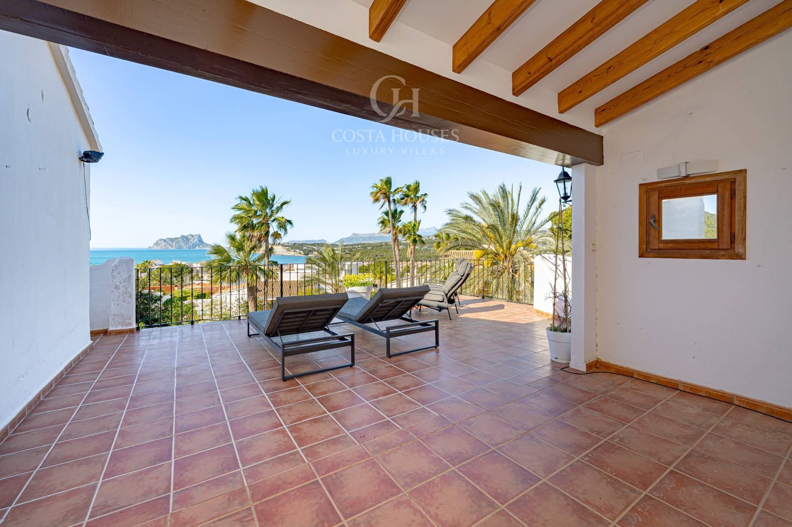 4 bedroom Villa for sale in Moraira with pool garage - € 2,690,000 (Ref: 9741715)