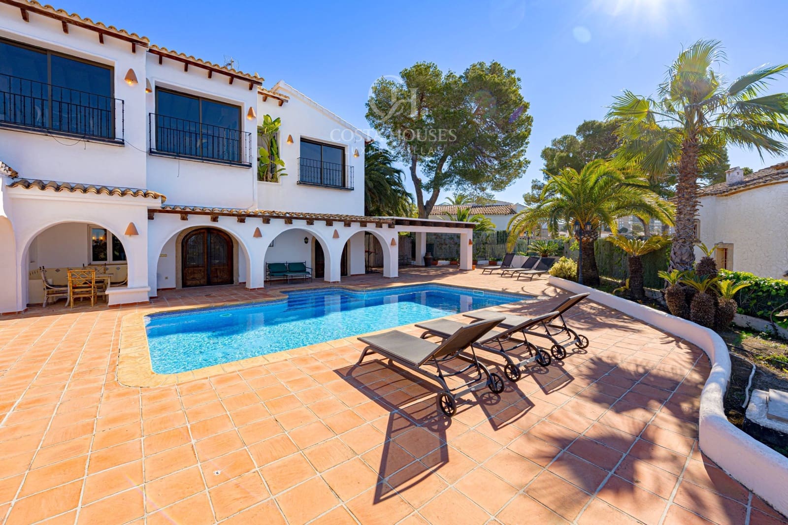 4 bedroom Villa for sale in Moraira with pool garage - € 2,690,000 (Ref: 9741715)