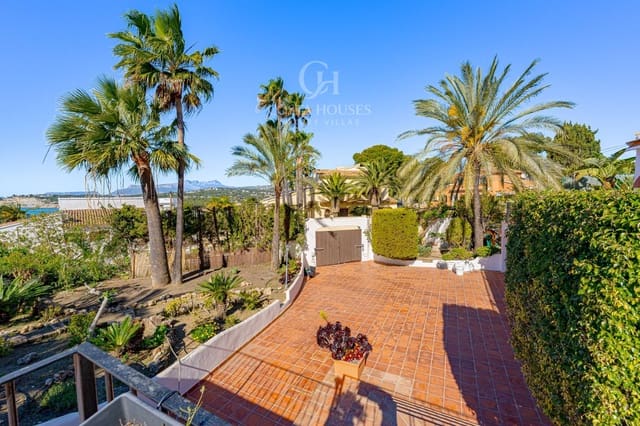 4 soveværelse Villa til salg i Moraira, Teulada-Moraira med swimmingpool garage - € 2.690.000 (Ref: 9741715)