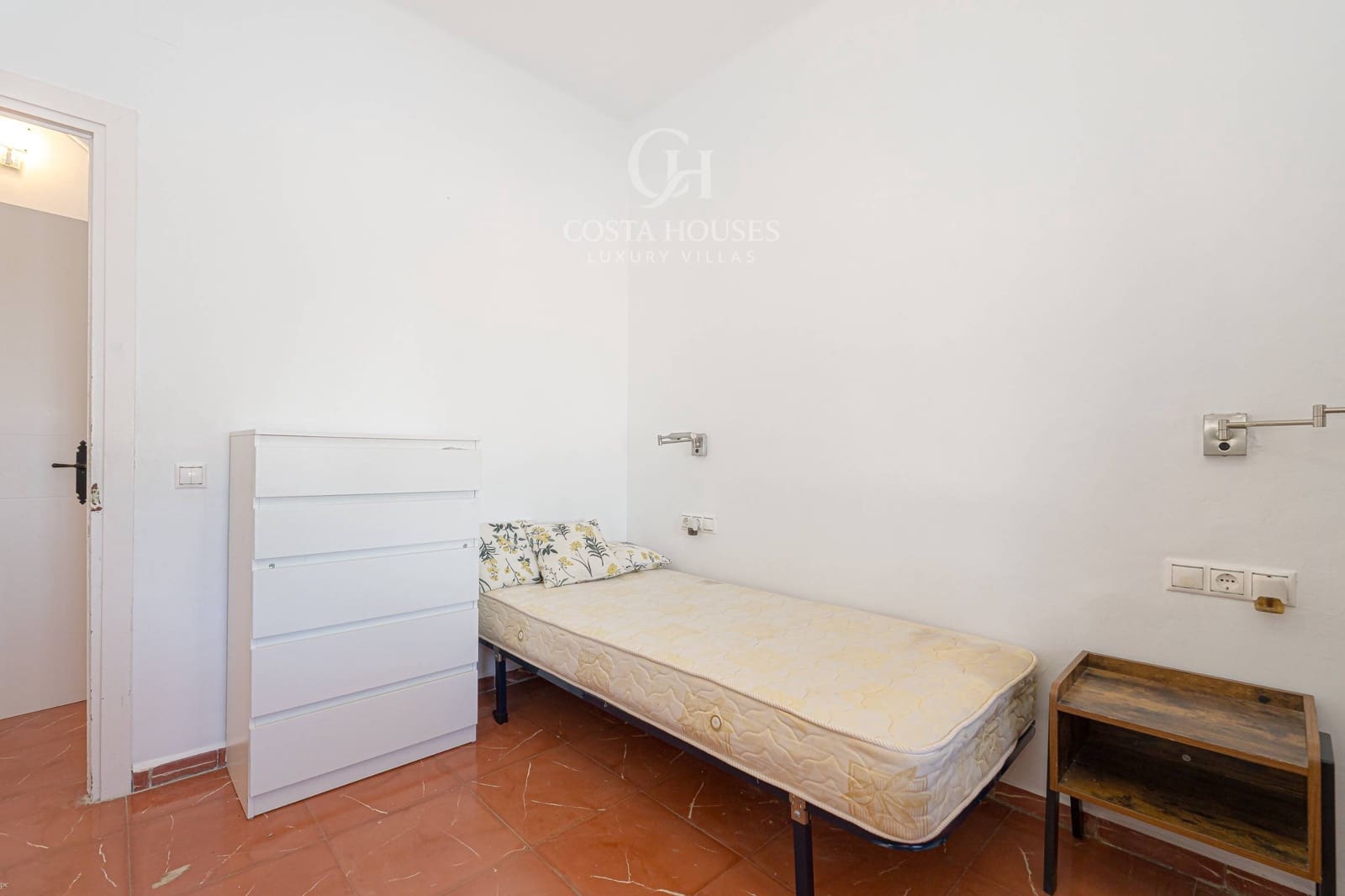 4 bedroom Villa for sale in Moraira with pool garage - € 2,690,000 (Ref: 9741715)