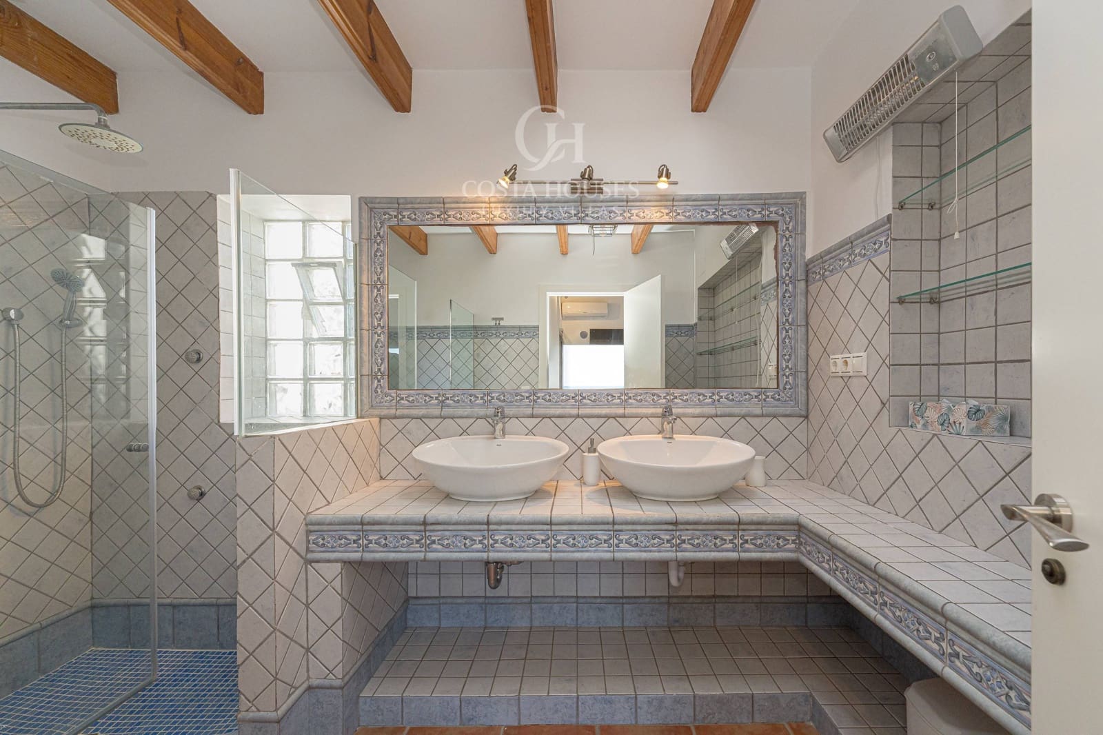 4 bedroom Villa for sale in Moraira with pool garage - € 2,690,000 (Ref: 9741715)