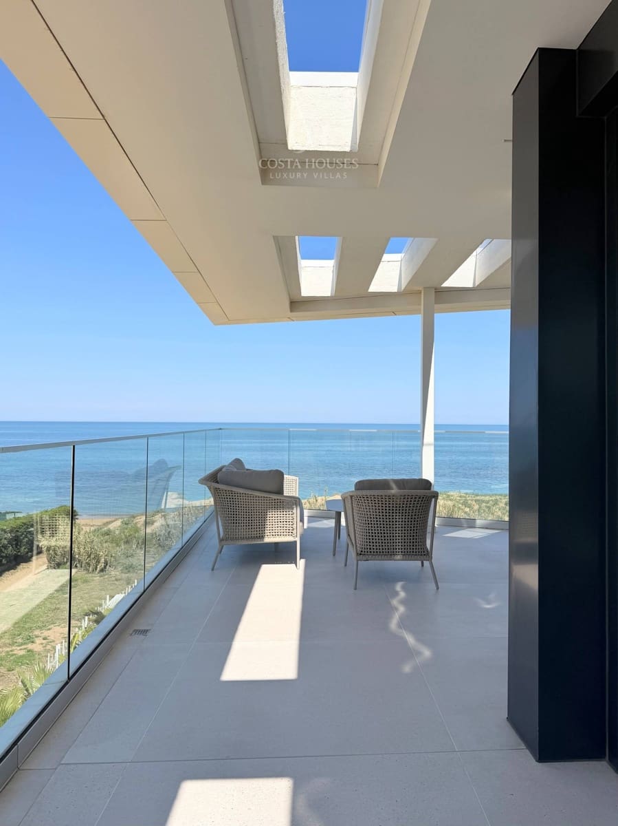 3 quarto Penthouse para venda em Denia com piscina garagem - 1 650 000 € (Ref: 9747042)