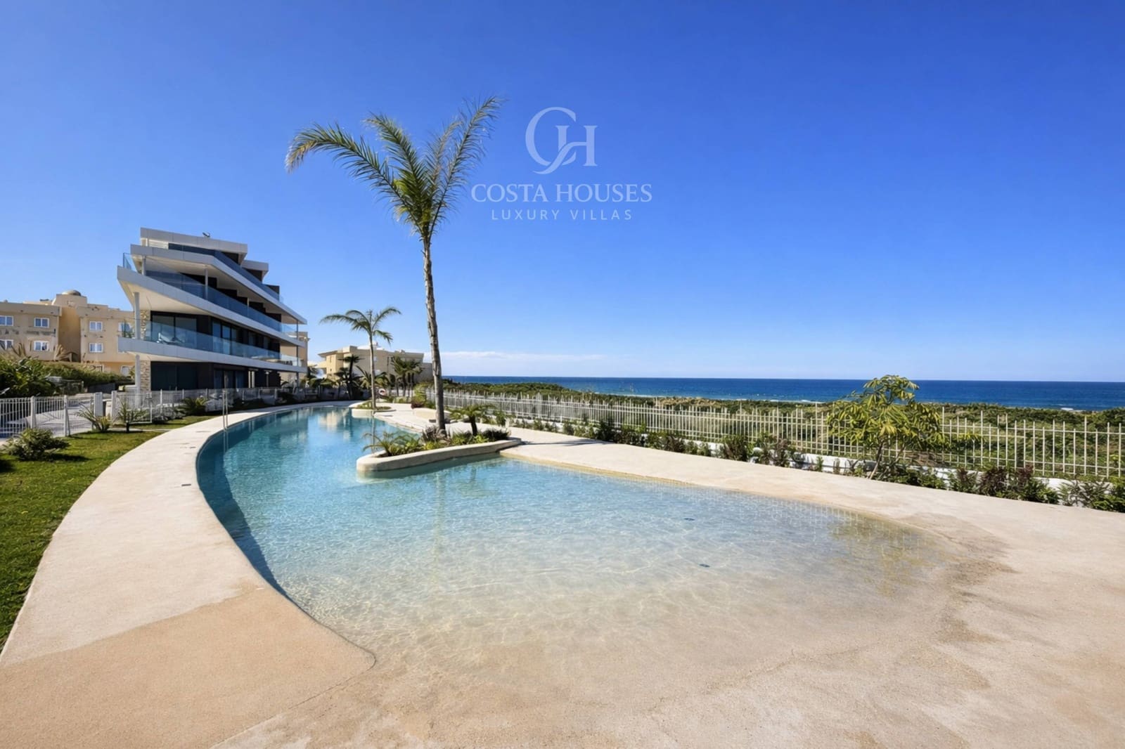 3 quarto Penthouse para venda em Denia com piscina garagem - 1 650 000 € (Ref: 9747042)