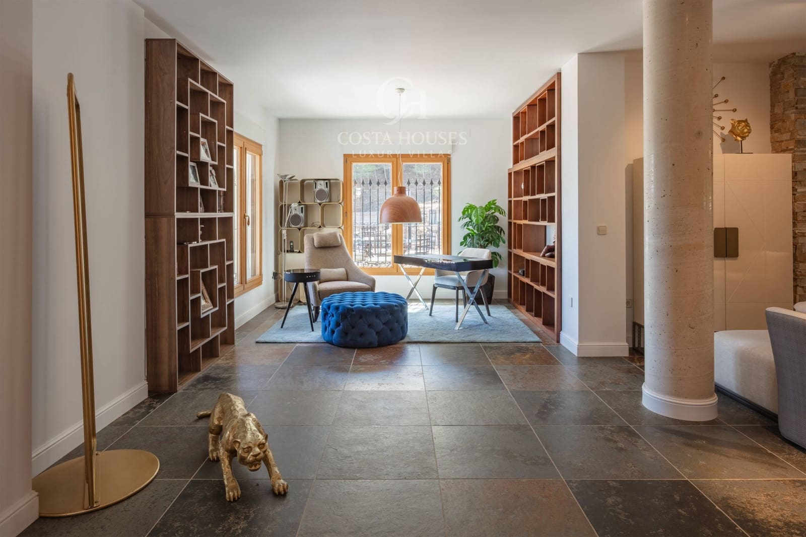 5 bedroom Villa for sale in Benimantell with pool garage - € 2,400,000 (Ref: 9751986)