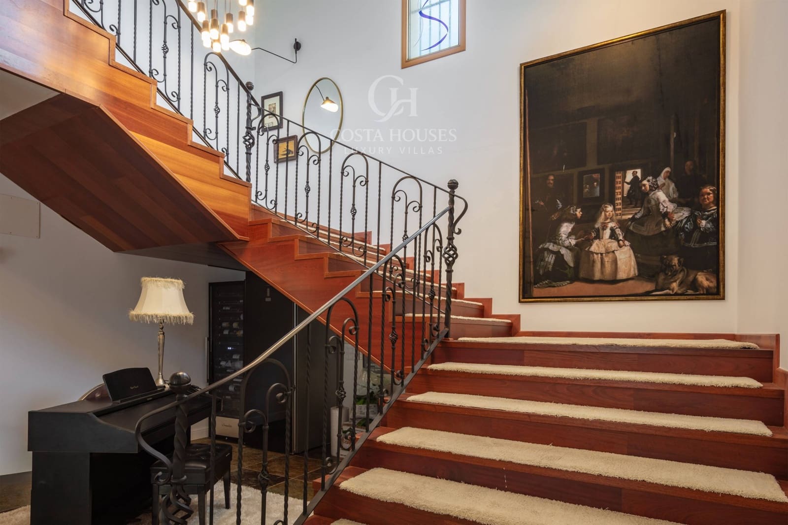 5 bedroom Villa for sale in Benimantell with pool garage - € 2,400,000 (Ref: 9751986)