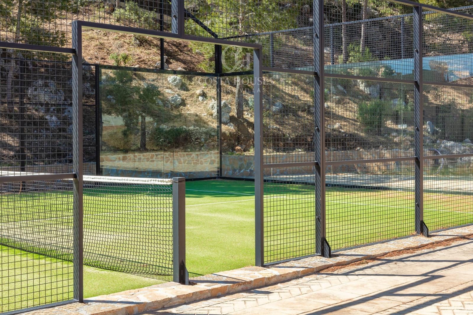 5 bedroom Villa for sale in Benimantell with pool garage - € 2,400,000 (Ref: 9751986)