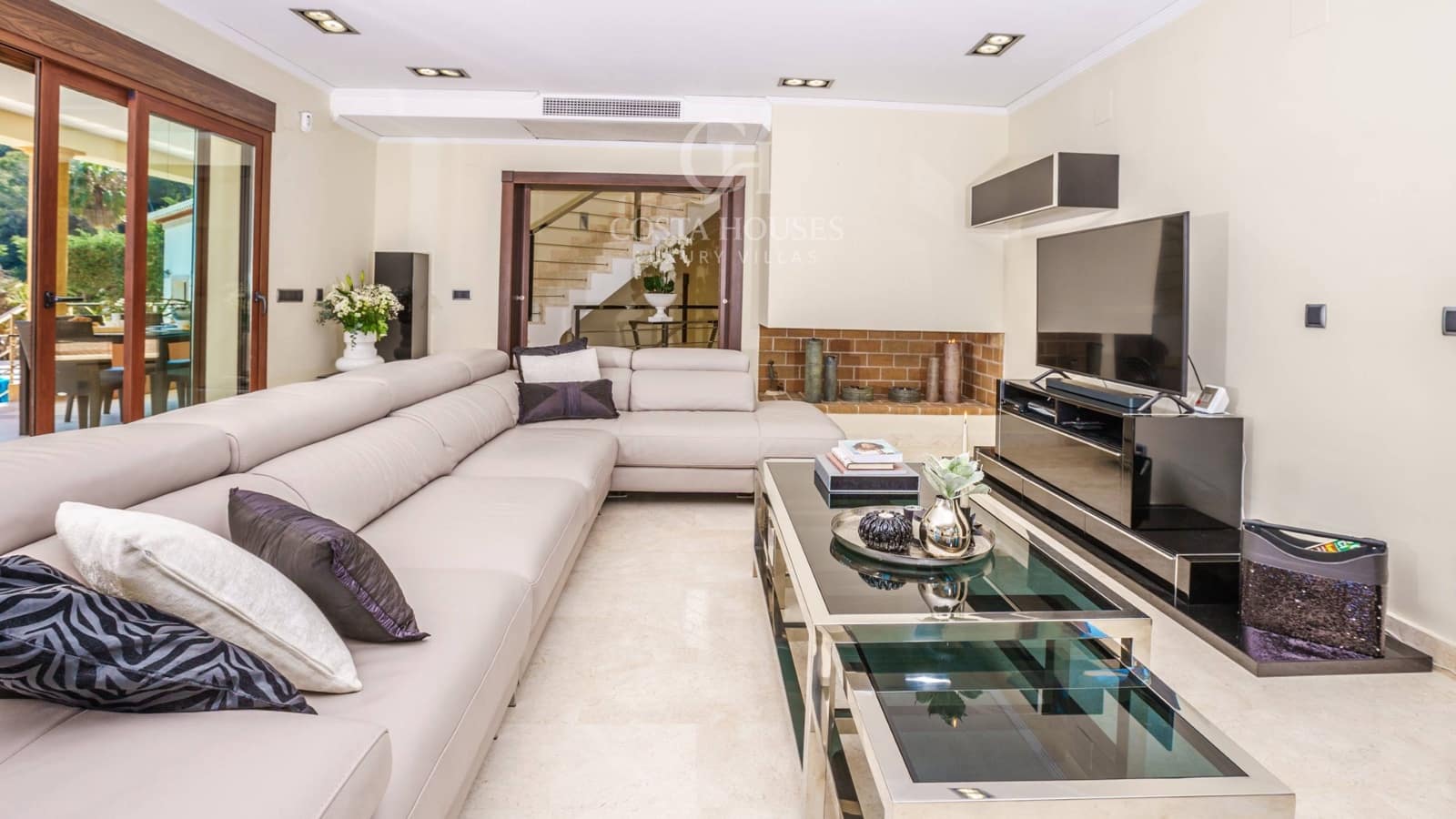 4 soveværelse Villa til salg i Javea / Xabia med swimmingpool garage - € 1.395.000 (Ref: 9778086)