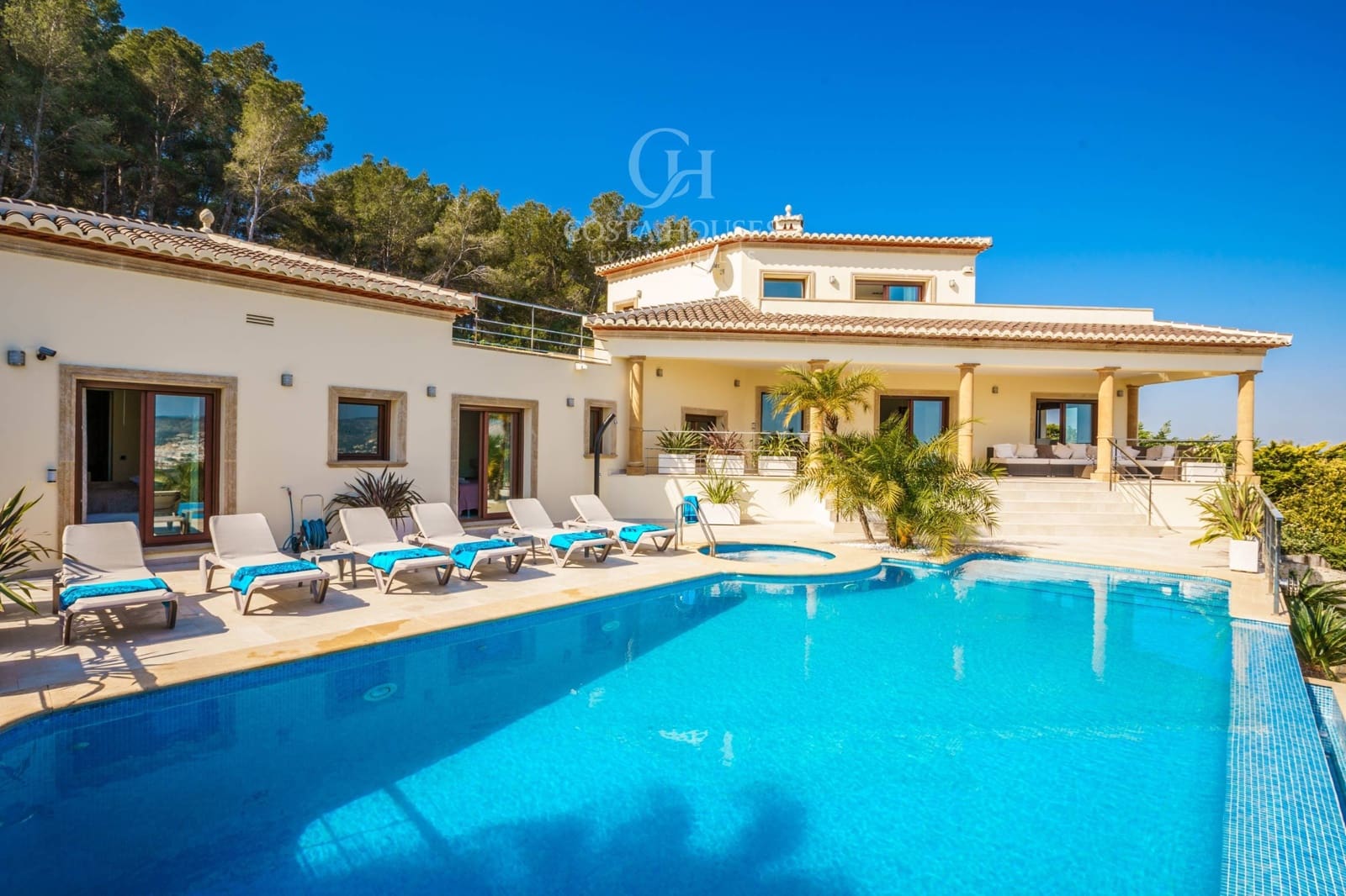 4 soveværelse Villa til salg i Javea / Xabia med swimmingpool garage - € 1.395.000 (Ref: 9778086)