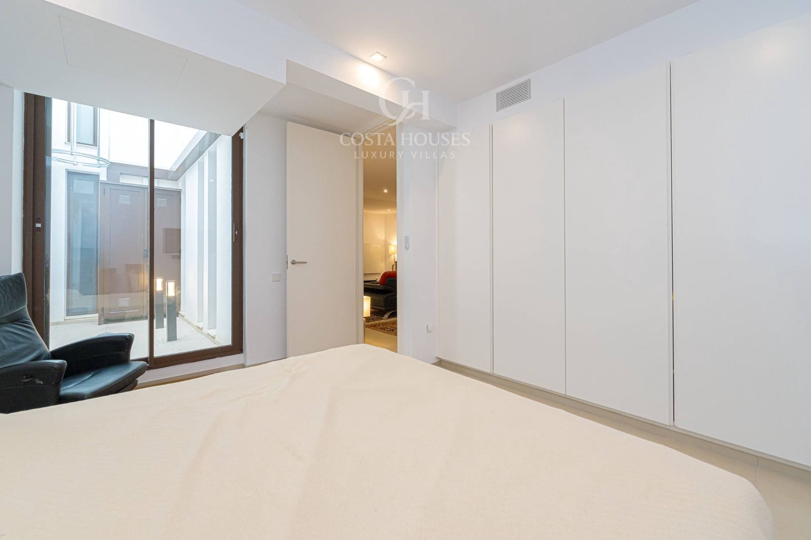 4 sovrum Villa till salu i Moraira med pool garage - 1 450 000 € (Ref: 9780514)