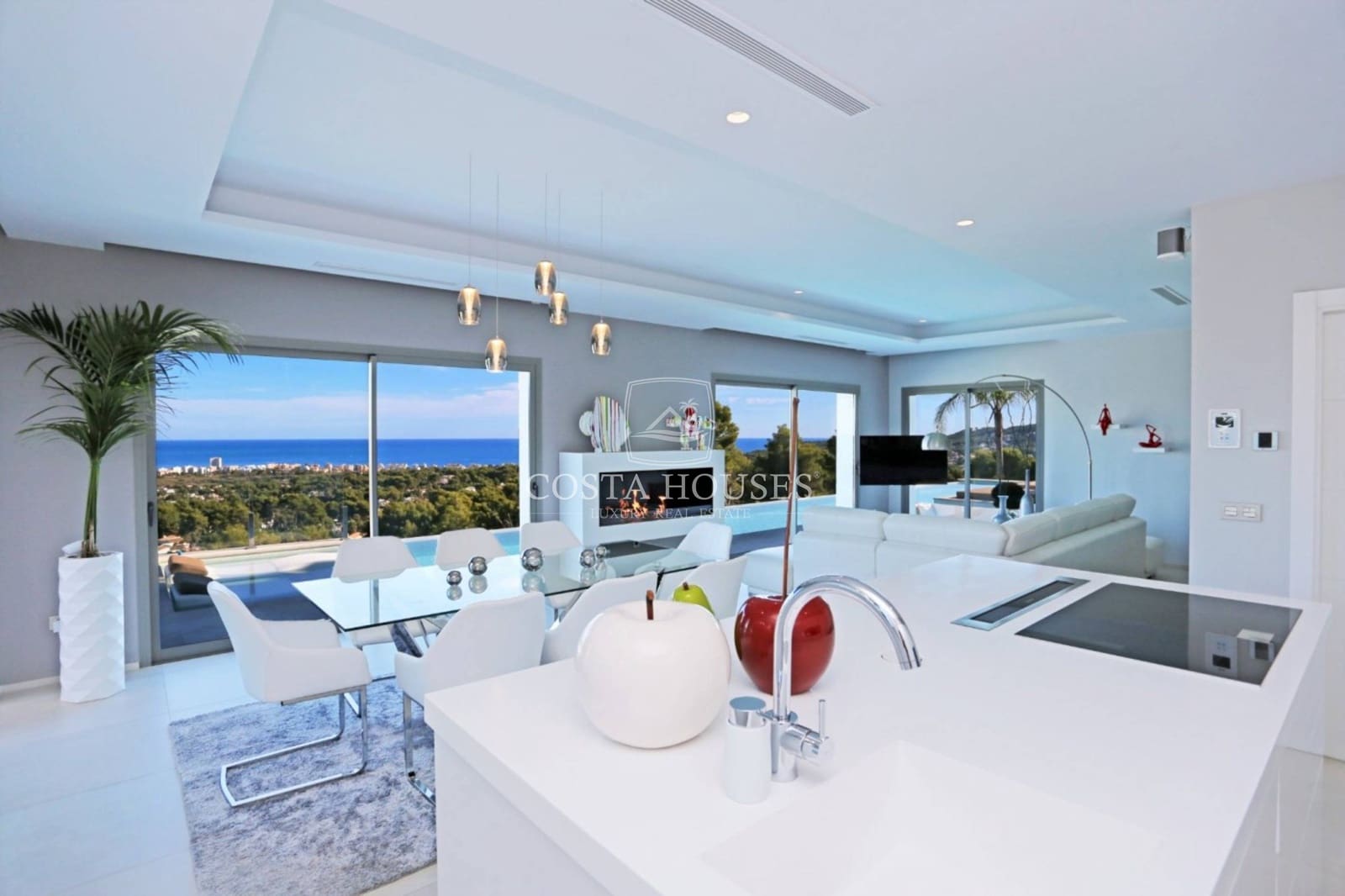 4 soveværelse Villa til salg i Javea / Xabia med swimmingpool - € 2.150.000 (Ref: 9794567)