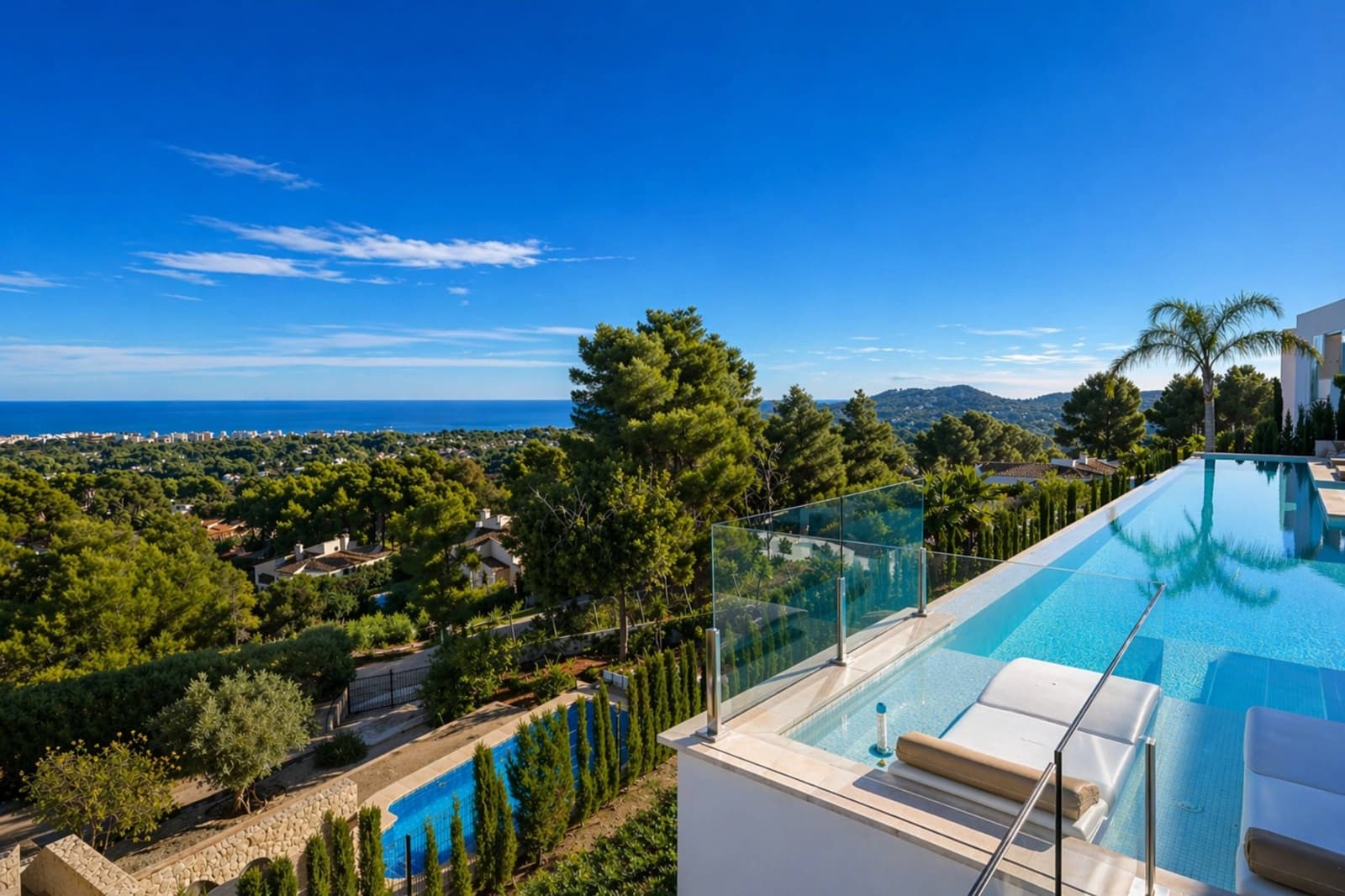 4 soveværelse Villa til salg i Javea / Xabia med swimmingpool - € 2.150.000 (Ref: 9794567)