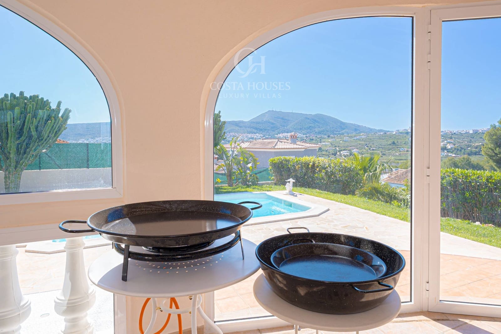 3 soverom Villa til salgs i Javea / Xabia med svømmebasseng garasje - € 1 190 000 (Ref: 9799215)