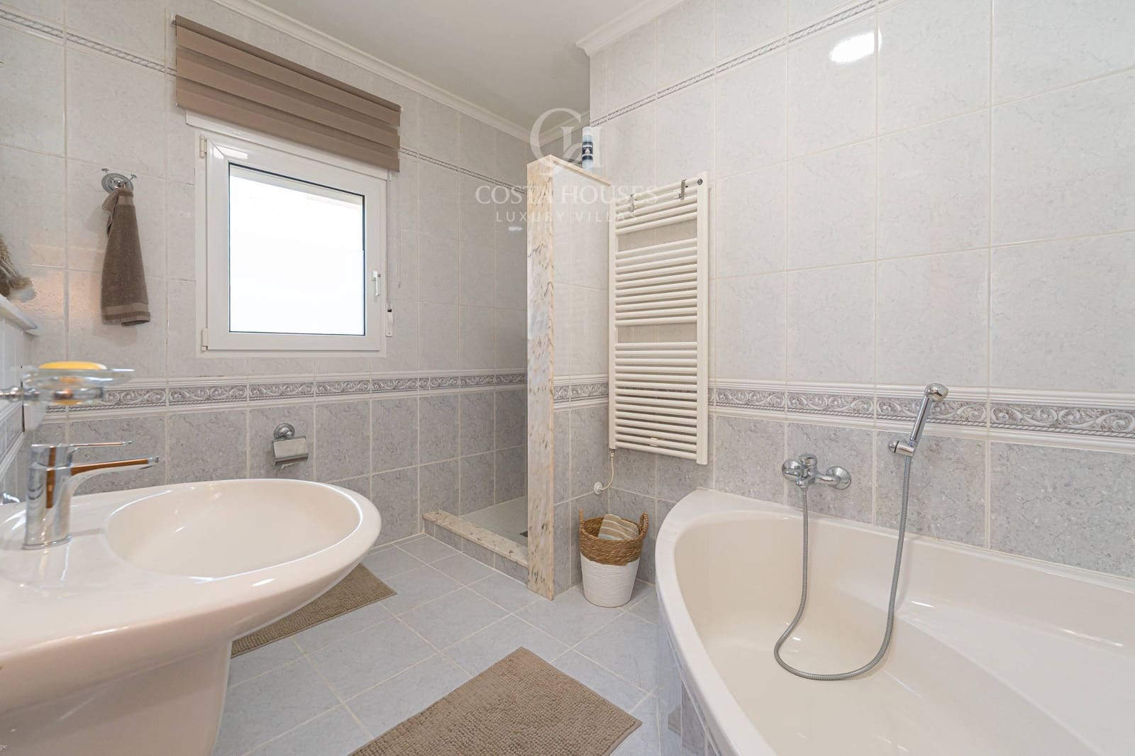 3 soverom Villa til salgs i Javea / Xabia med svømmebasseng garasje - € 1 190 000 (Ref: 9799215)