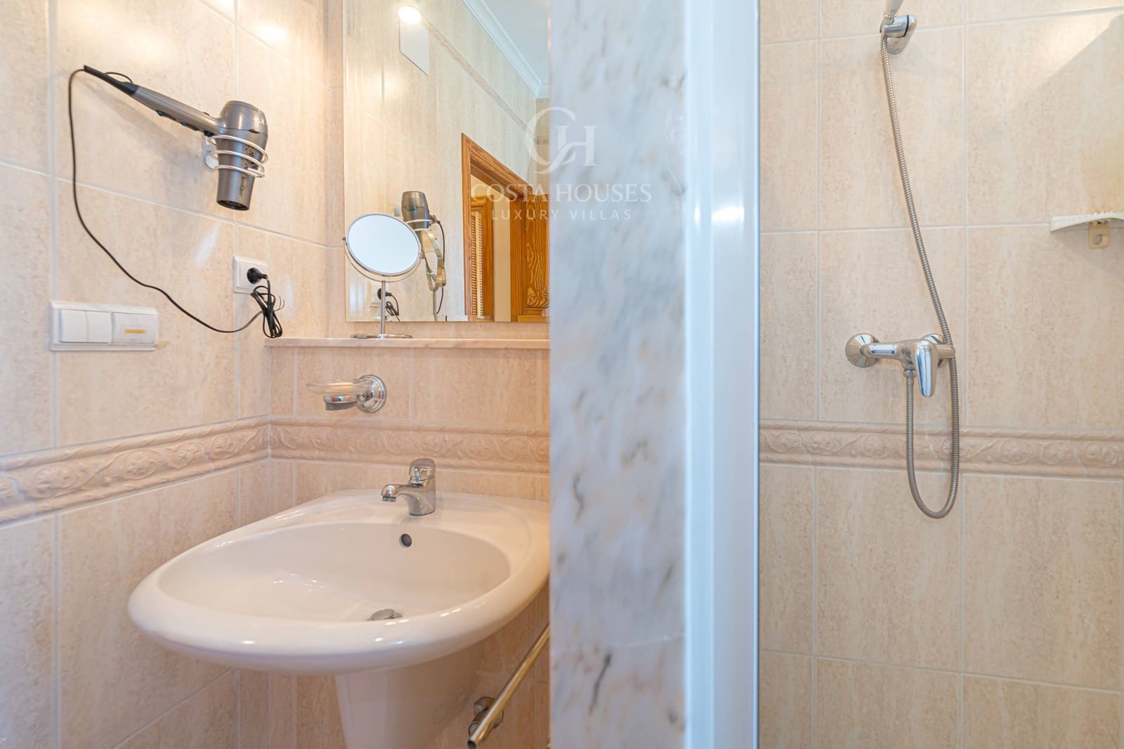 3 soverom Villa til salgs i Javea / Xabia med svømmebasseng garasje - € 1 190 000 (Ref: 9799215)