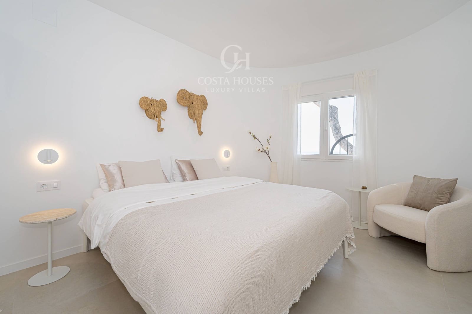 4 slaapkamer Villa te koop in Moraira met zwembad garage - € 1.395.000 (Ref: 9799216)