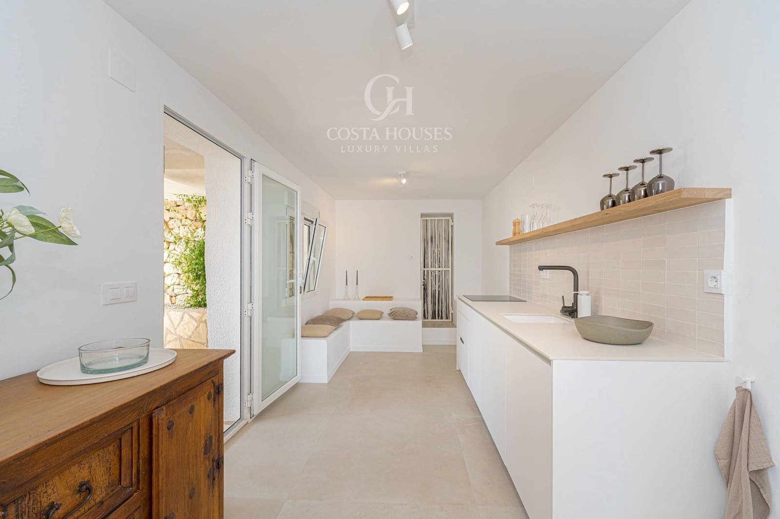 4 slaapkamer Villa te koop in Moraira met zwembad garage - € 1.395.000 (Ref: 9799216)