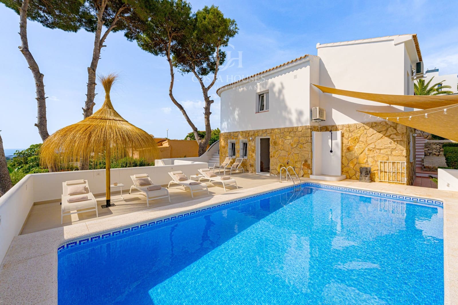 4 slaapkamer Villa te koop in Moraira met zwembad garage - € 1.395.000 (Ref: 9799216)