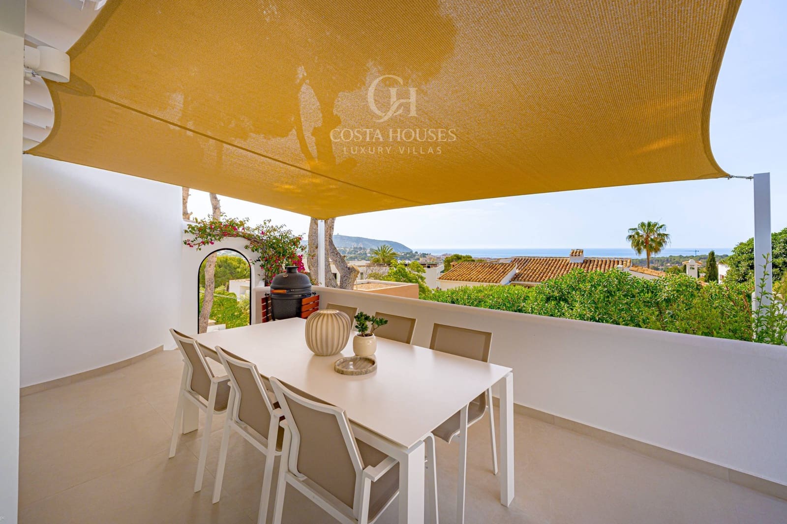 4 slaapkamer Villa te koop in Moraira met zwembad garage - € 1.395.000 (Ref: 9799216)