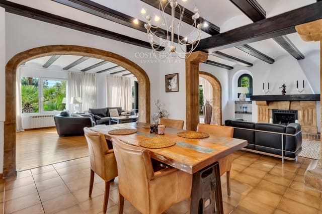 4 quarto Moradia para venda em Javea / Xàbia com piscina - 1 250 000 € (Ref: 9814358)