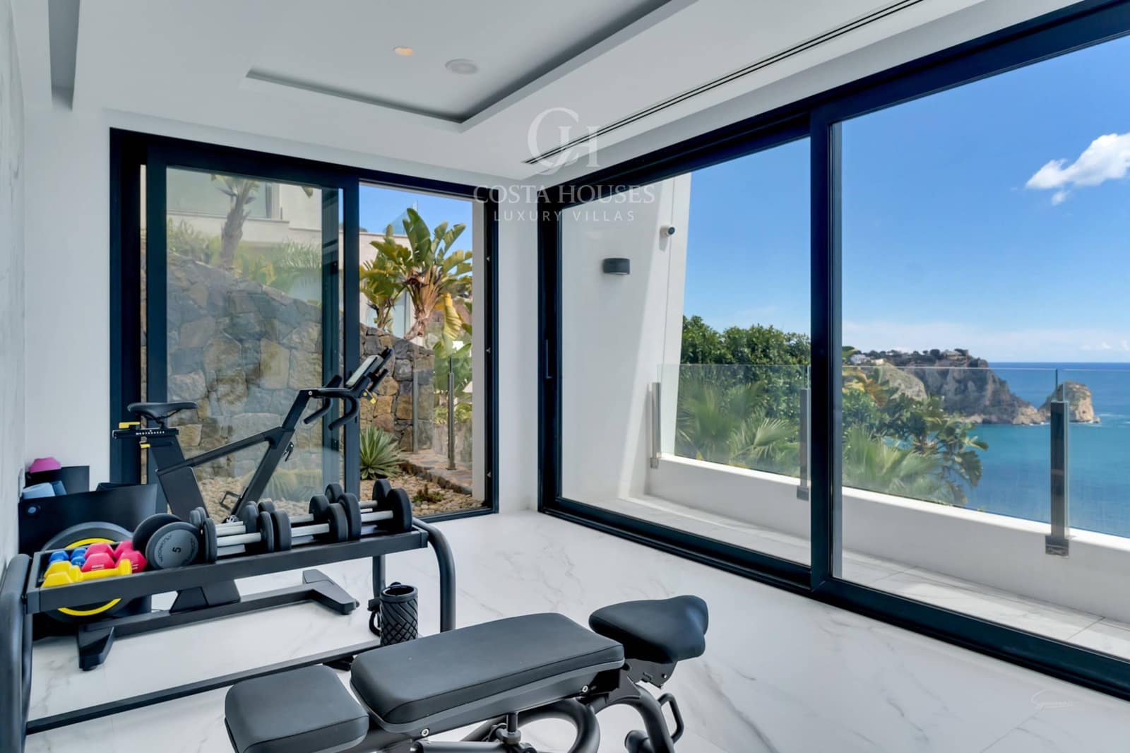 5 Zimmer Villa zu verkaufen in Javea / Xabia mit Pool - 3.750.000 € (Ref: 9820483)