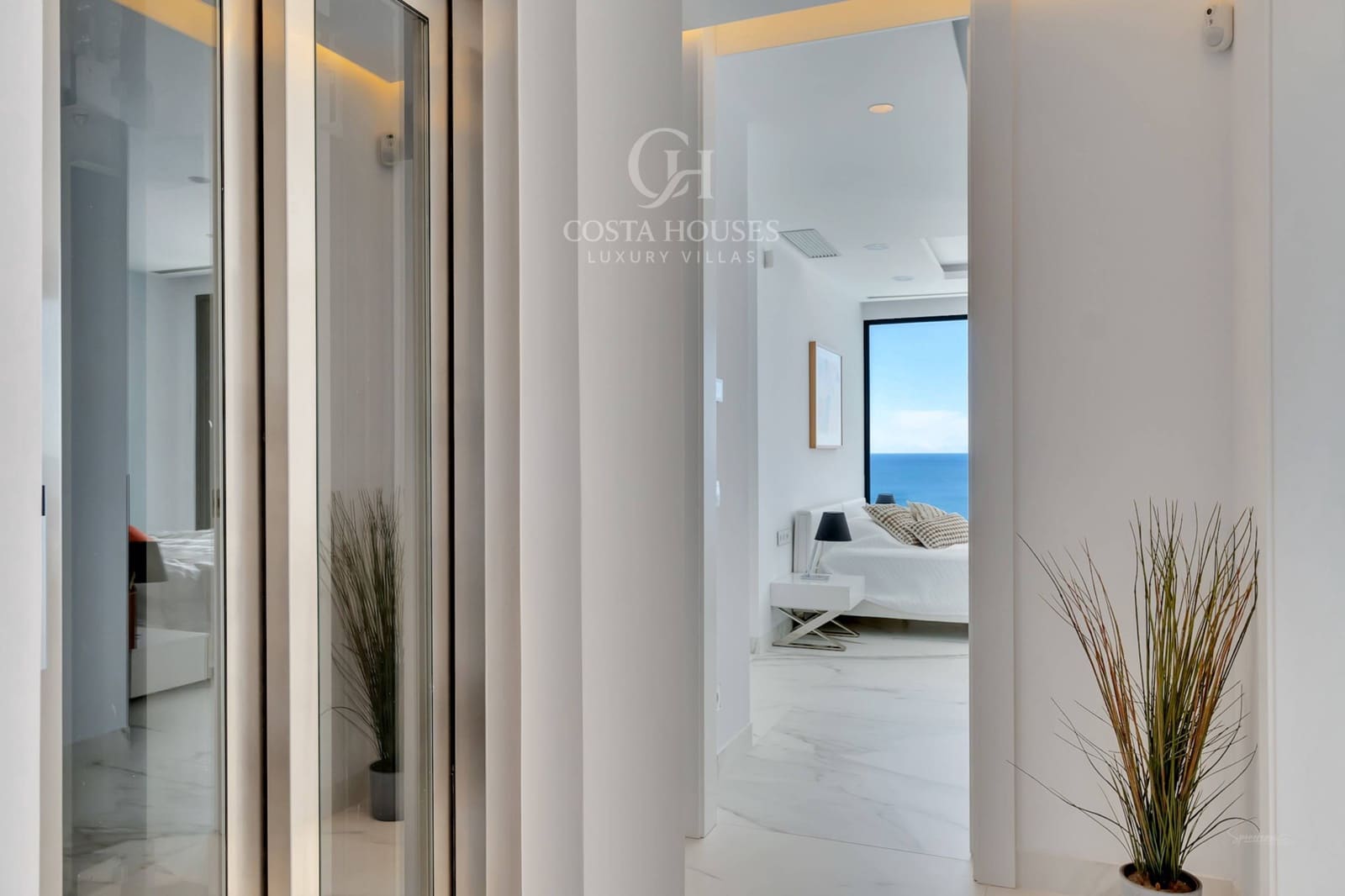 5 Zimmer Villa zu verkaufen in Javea / Xabia mit Pool - 3.750.000 € (Ref: 9820483)