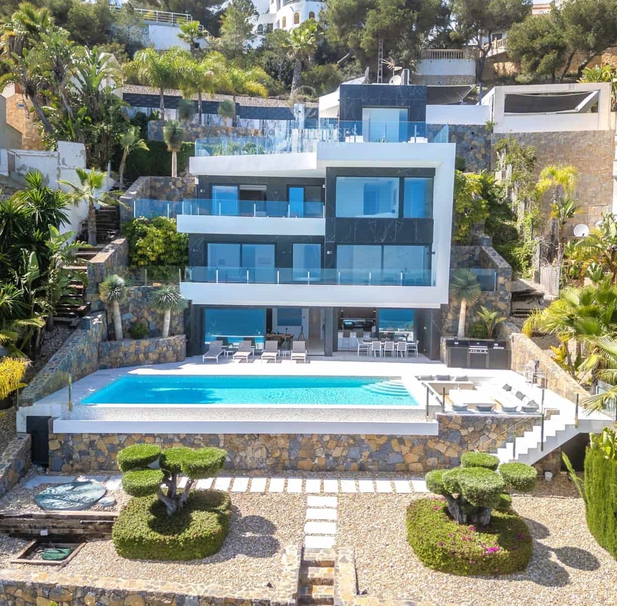 5 Zimmer Villa zu verkaufen in Javea / Xabia mit Pool - 3.750.000 € (Ref: 9820483)