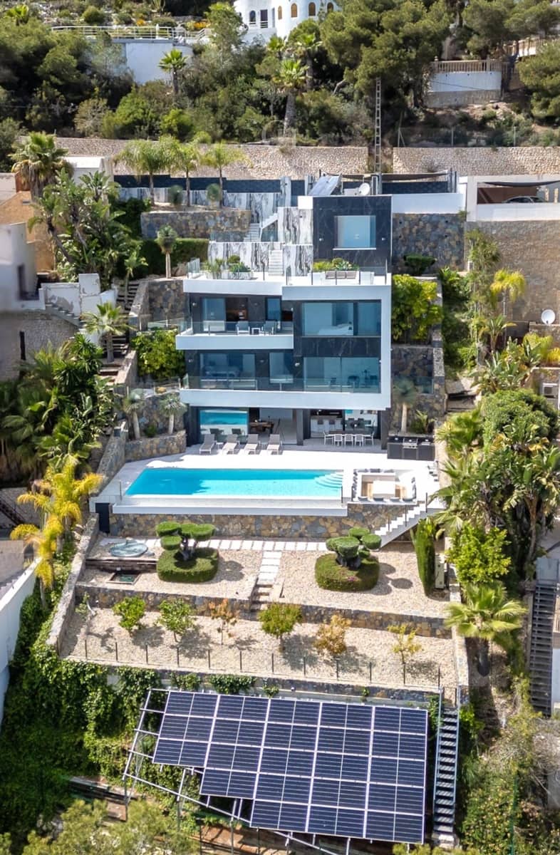 5 Zimmer Villa zu verkaufen in Javea / Xabia mit Pool - 3.750.000 € (Ref: 9820483)