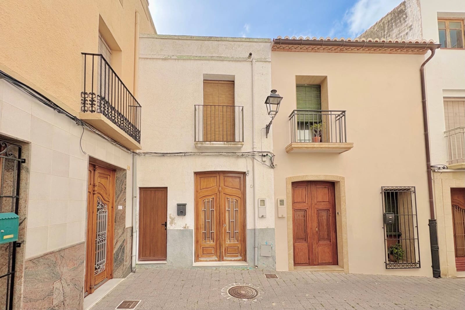 4 bedroom Townhouse for sale in Benitachell / Benitatxell - € 257,000 (Ref: 9822890)