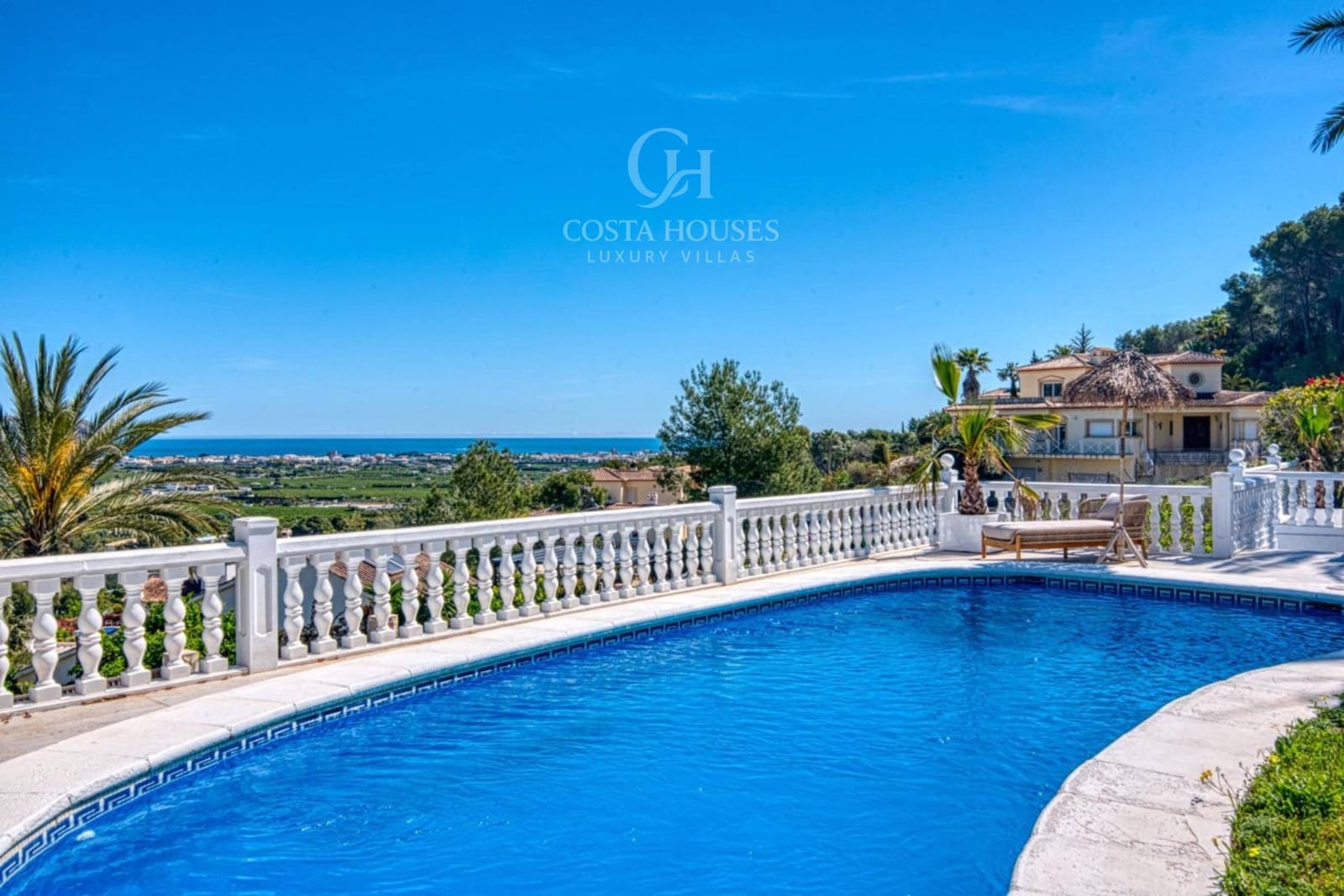 3 sypialnia Willa na sprzedaż w Javea / Xabia z basenem garażem - 995 000 € (Ref: 9822891)