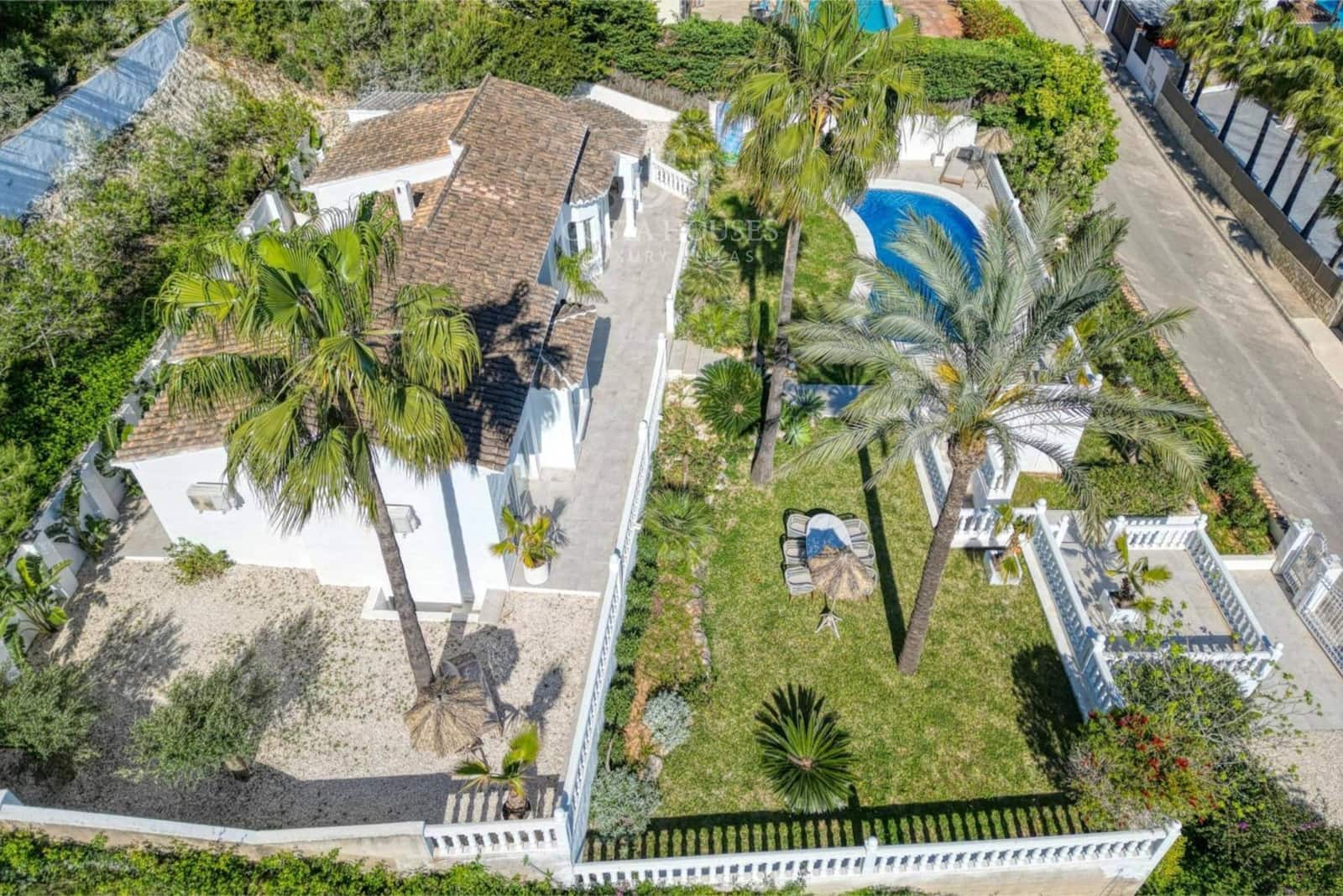 3 sypialnia Willa na sprzedaż w Javea / Xabia z basenem garażem - 995 000 € (Ref: 9822891)