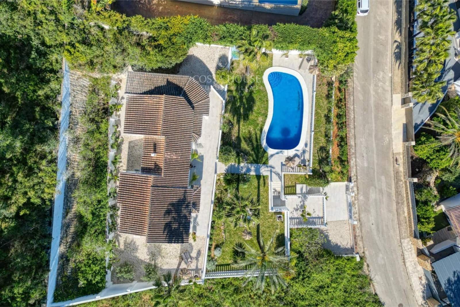 3 sypialnia Willa na sprzedaż w Javea / Xabia z basenem garażem - 995 000 € (Ref: 9822891)
