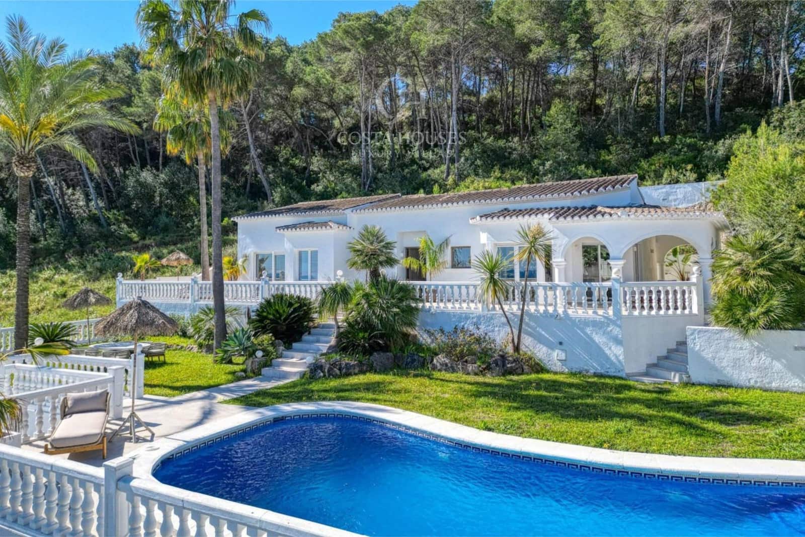 3 sypialnia Willa na sprzedaż w Javea / Xabia z basenem garażem - 995 000 € (Ref: 9822891)