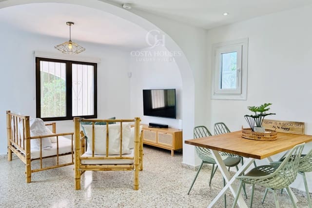 3 slaapkamer Villa te koop in Benissa met zwembad garage - € 795.000 (Ref: 9825223)