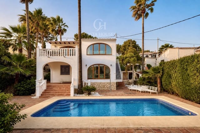 3 slaapkamer Villa te koop in Benissa met zwembad garage - € 795.000 (Ref: 9825223)