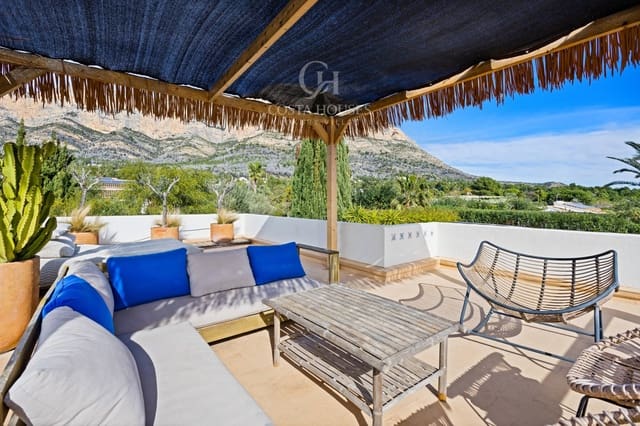 5 Zimmer Villa zu verkaufen in Montgó - Ermita, Javea / Xàbia mit Pool - 2.190.000 € (Ref: 9829069)