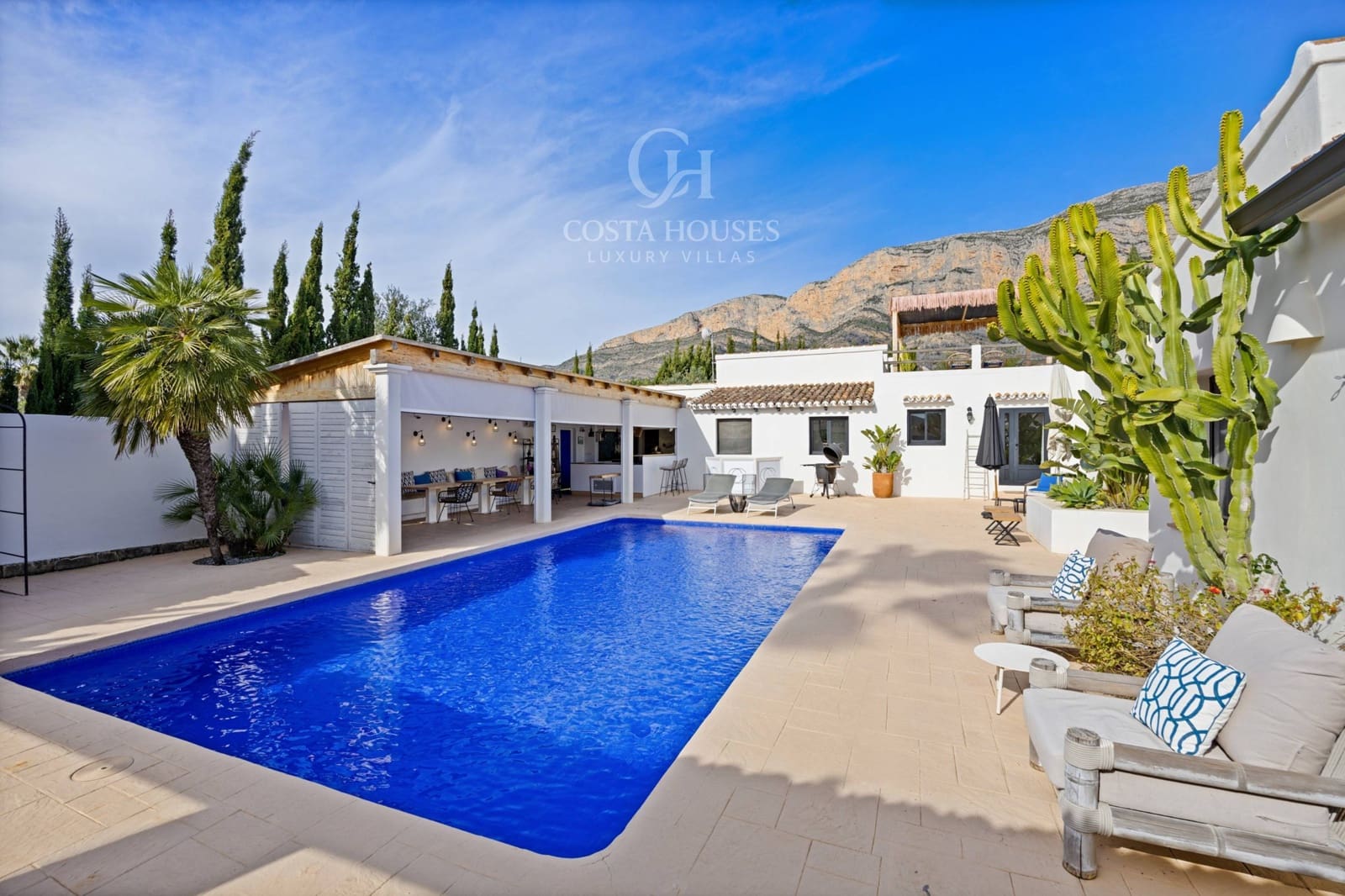 5 makuuhuone Huvila myytävänä paikassa Javea / Xabia mukana uima-altaan - 2 190 000 € (Ref: 9829069)