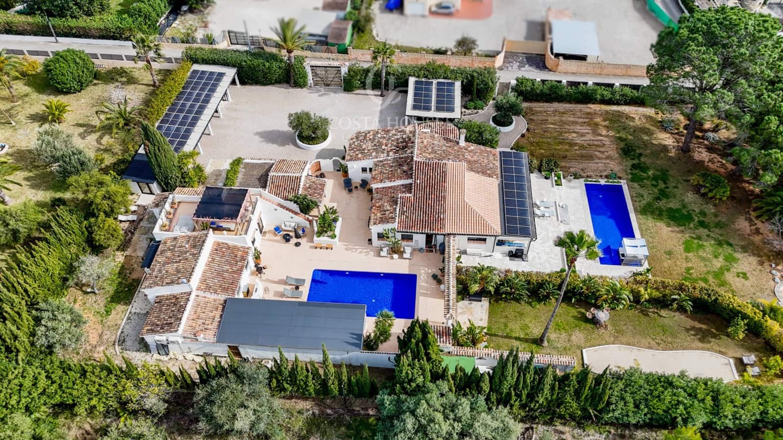 5 makuuhuone Huvila myytävänä paikassa Javea / Xabia mukana uima-altaan - 2 190 000 € (Ref: 9829069)