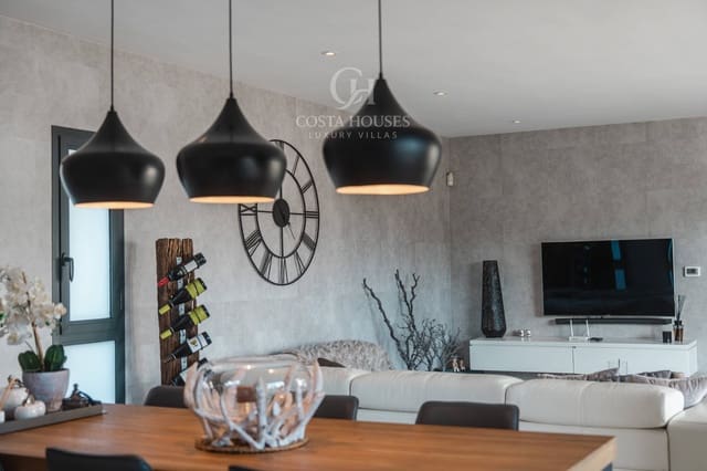 5 soverom Villa til salgs i Moraira, Teulada-Moraira med svømmebasseng - € 1 495 000 (Ref: 9851721)