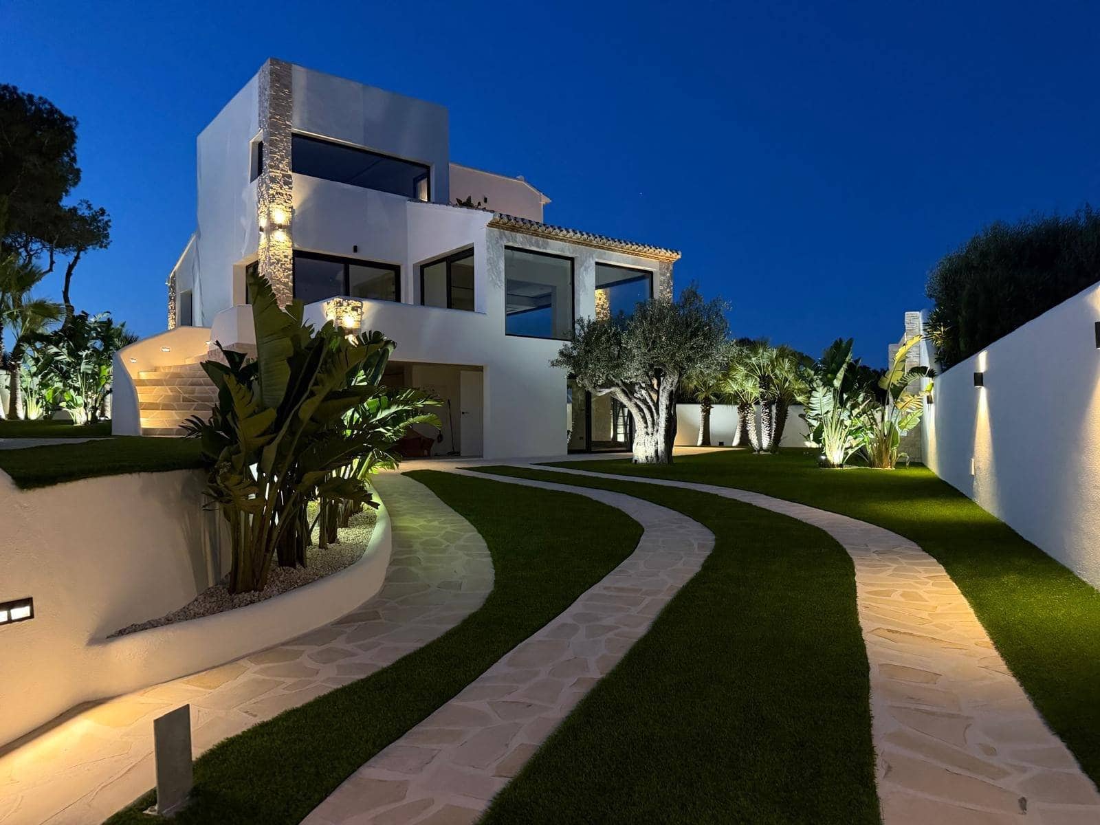 4 soveværelse Villa til salg i Javea / Xabia med swimmingpool garage - € 1.950.000 (Ref: 9860078)