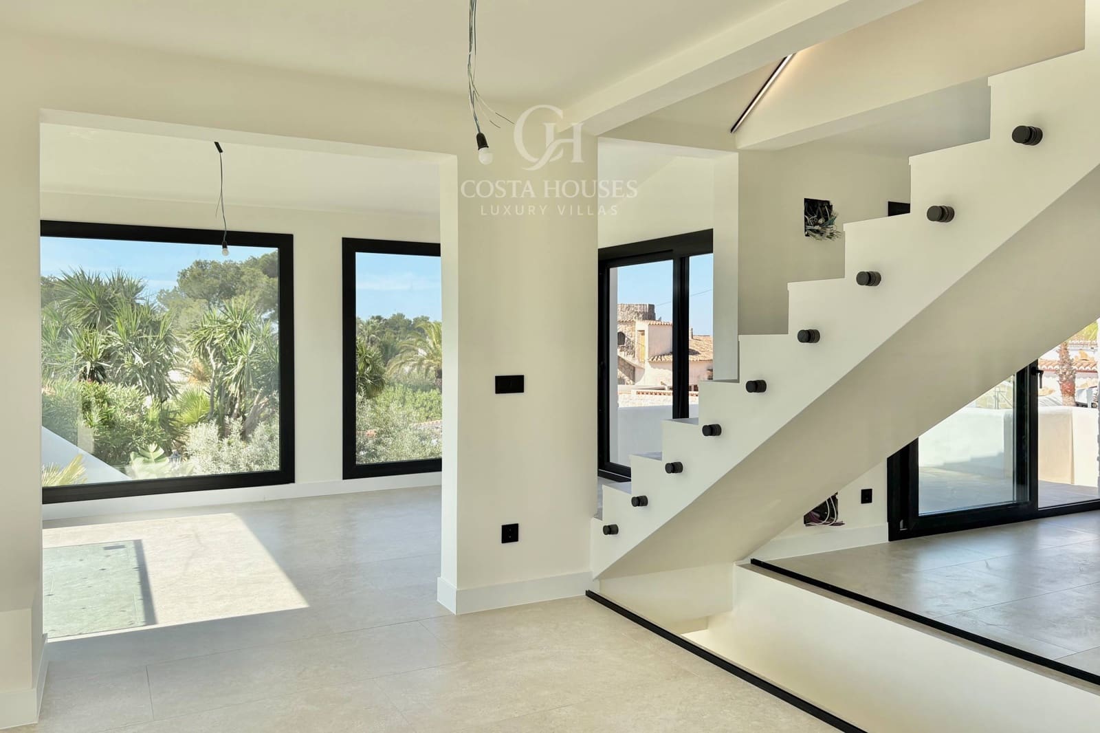 4 soveværelse Villa til salg i Javea / Xabia med swimmingpool garage - € 1.950.000 (Ref: 9860078)